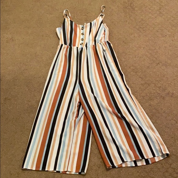 Romper - Picture 1 of 3